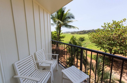 Hanamaulu Apartment | very last minute special ultimate luxury resort, romantic, fun and "zen"