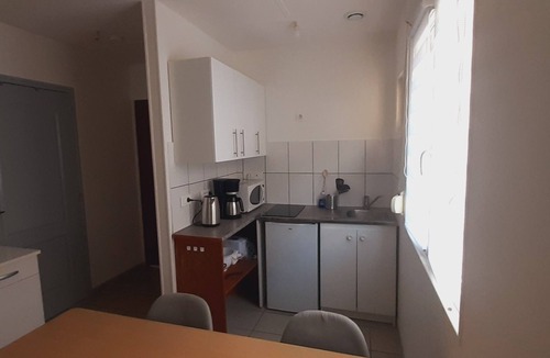 Denain Apartment | Very nice 35 m² studio on ground floor.wifi, Netflix.