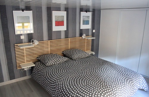 Hincmar Apartment | very nice apartment completely renovated Hyper center (CATHEDRALE)