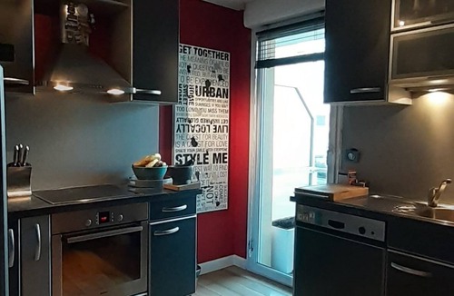 Annemasse Apartment | Very nice apartment downtown, Parc Olympe de Gouges (with garage)