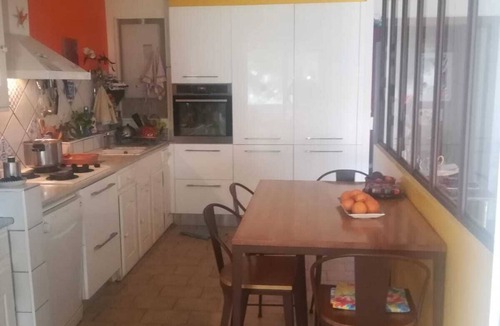 Aiguerelles Apartment | Very nice apartment with parking