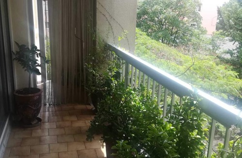 Aiguerelles Apartment | Very nice apartment with parking