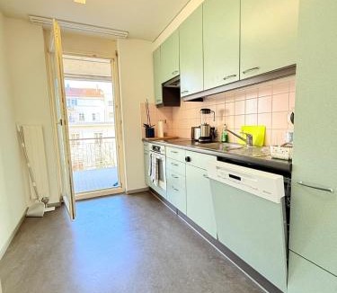 Gundeldingen Apartment | Very nice flat 80 meter from SBB