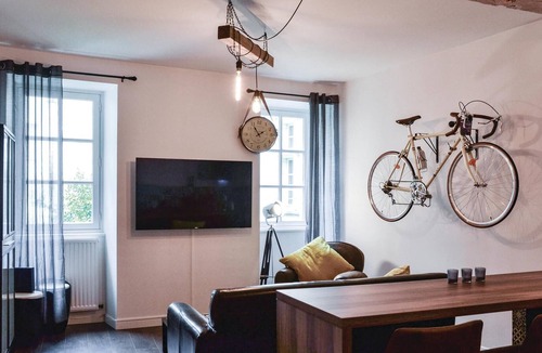 Saumur Apartment | Very nice, quietly located apartment in Saumur, ideal to discover the beautiful Loire region.