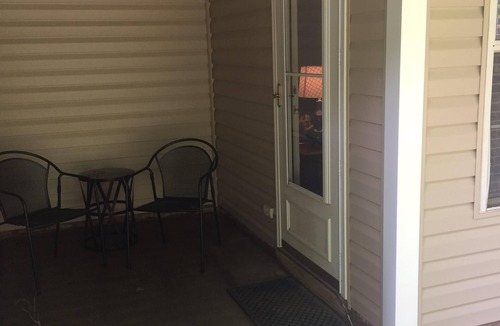 Greensboro Condo | VERY QUIET, 2 bedroom/2 bath, 1st floor condo next to a beautiful park!