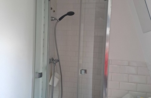 Notre-Dame-des-Champs Apartment | Very quiet, close to Saint Placide metro station and shops.
