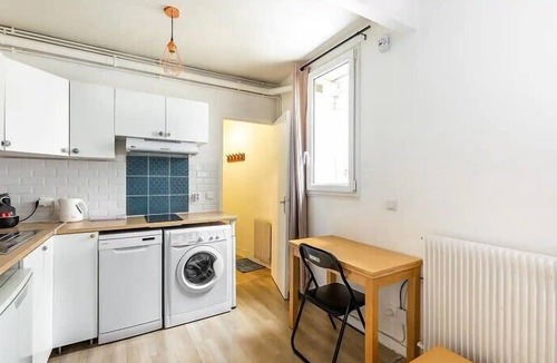 Pantin Apartment | Very quiet cocoon near the center and Paris 19th.
