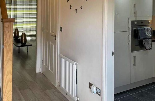 Tatenhill House | Very Spacious 2 Bedroom House