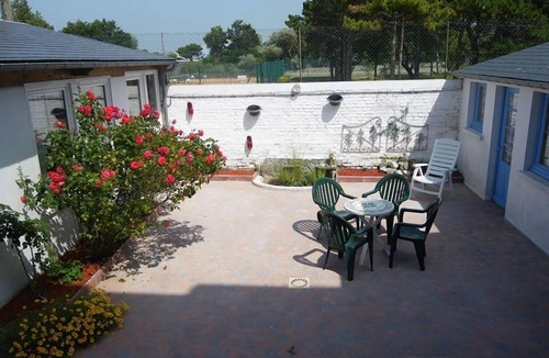 Cayeux-sur-Mer Cottage | Very spacious and bright apartment for 2 PEOPLE to CAYEUX-sur-mer
