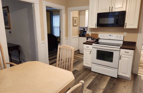 Manchester Apartment | Very spacious, clean, and comfortable first floor unit. Close to major highway!