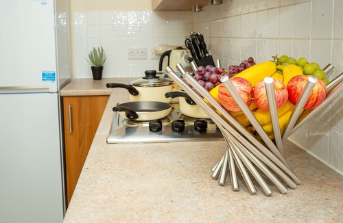 Fenny Stratford Apartment | Very stylish and spacious apartment!