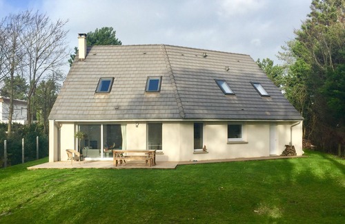 Hardelot-Plage House | Very sunny villa, quiet, 8 pers, 500 m from the beach, large garden.