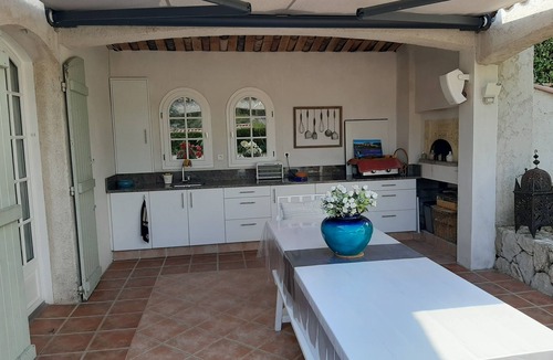 Contes House | Very welcoming Provencal villa