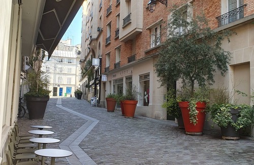 Jardin des plantes Apartment | Very well located apartment in the heart of the Latin Quarter in Paris