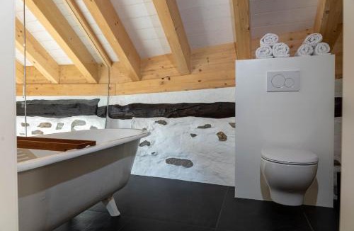 Frasco House | Verzasca Lodge Ofelia