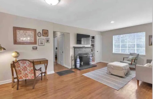 Vestavia Hills House | Vestavia Cottage-Cozy 2/1
