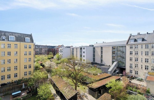 København V Apartment | Vesterbro beauty Summ