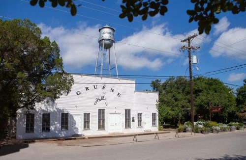 Gruene House | VG 106 Parker River Haus