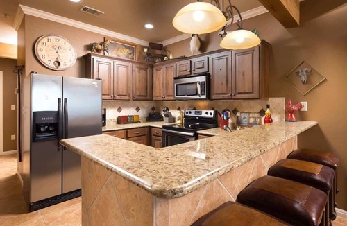 Gruene Condo | VG 306 Rio Hacienda