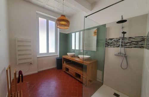 Portel-des-Corbieres House | Via Domitia Spacieuse maison 5 chambres