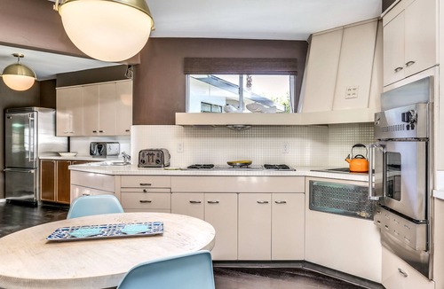 Old Las Palmas House | Via Las Palmas - Arthur Elrod Elegance in Old Las Palmas!