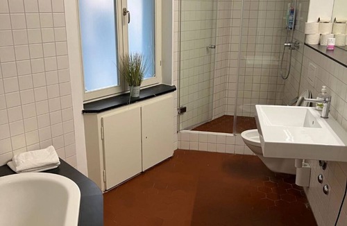 District 5 Apartment | Viadukt Apartments