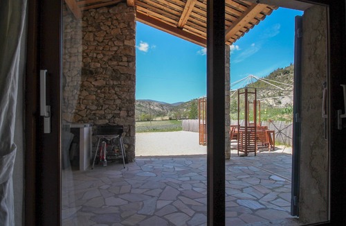 Montbrun-les-Bains House | Viard Barn