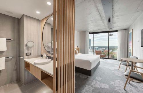 Adelaide Central Business District Hotel | Vibe Hotel Adelaide