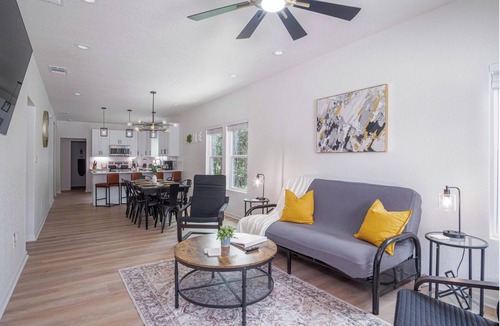 Denver Heights House | Vibrant 4BR/3BA Oasis Near Happy Downtown!
