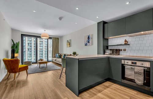 Wembley Park Apartment | Vibrant One Bed Apartment in Wembly by MySquare