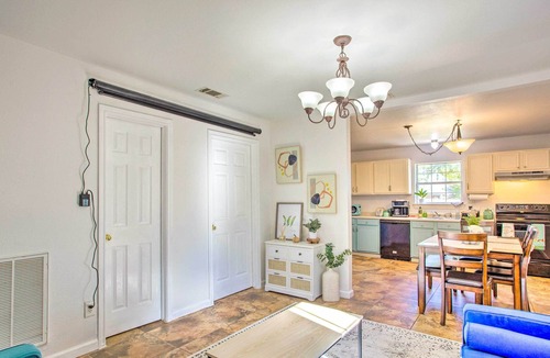 Elmo House | Vibrant Rockwall Home Near Lake Ray Hubbard!