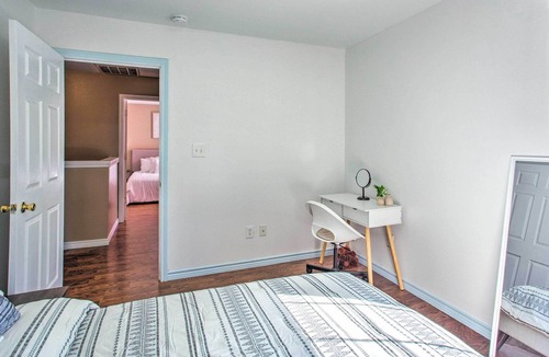Elmo House | Vibrant Rockwall Home Near Lake Ray Hubbard!