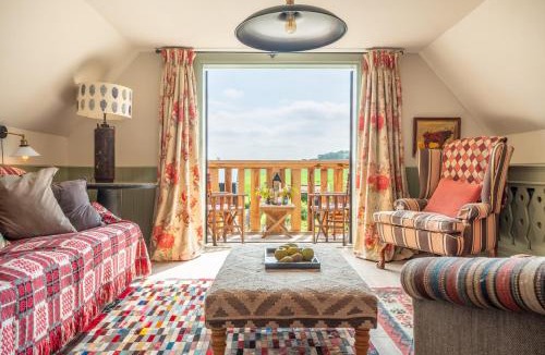 Stansfield House | Vibrant rural hideaway - Aspen Loft