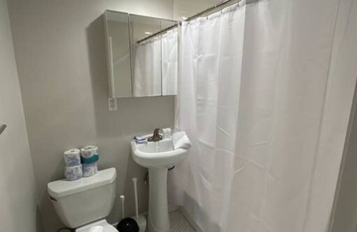 Prudential - St. Botolph Apartment | Vibrant Studio! | Minutes from Back Bay