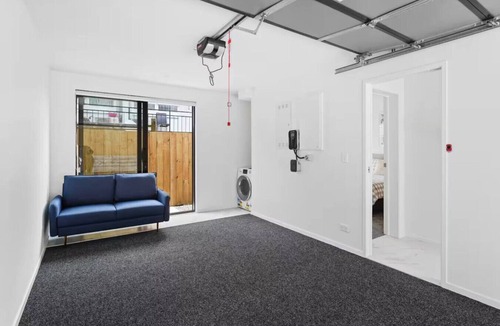 Tauranga Apartment | Vibrant Tauranga 2 Bed 2 Bath