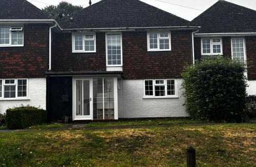 Wingham House | Vicarage Gardens, Wingham