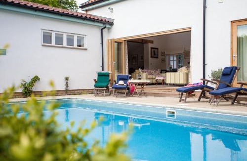 Great Hockham House | Vicarage House & Pool House