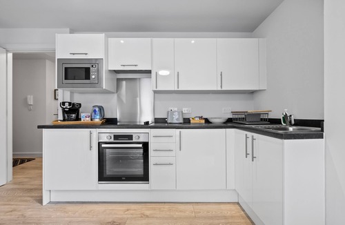 Liverpool Apartment | VICHY - Baltic Triangle Modern Apartment