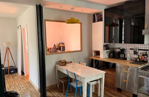 Le Pre-Saint-Gervais Apartment | Victoire & Charlotte's apartment - a village in Paris