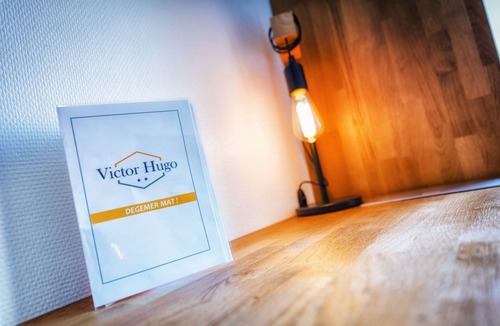 Lorient Hotel | Victor Hugo