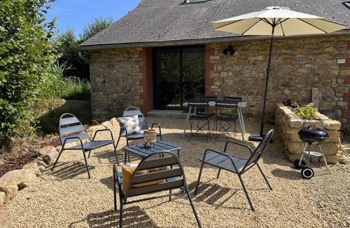 Saint-Georges-de-Chesne House | Victor - RIVES DU COUESNON