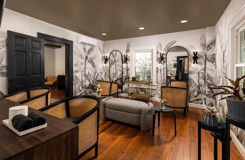 Historic District Bed & Breakfast | Victoria 1883