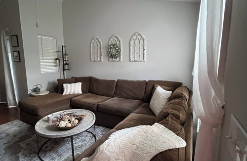 Alcoa House | Victoria Charm