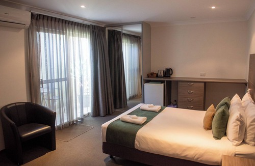 Strathalbyn Hotel | Victoria Hotel - Strathalbyn