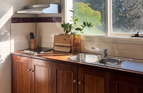 Croydon North Hotel | Victoria House Motor Inn