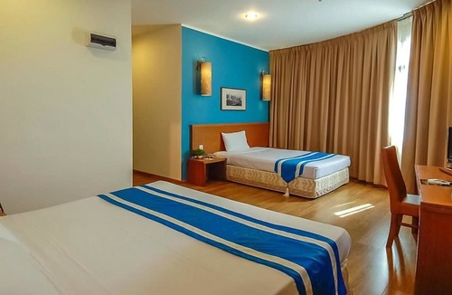 Historic George Town Hostel | Victoria Inn