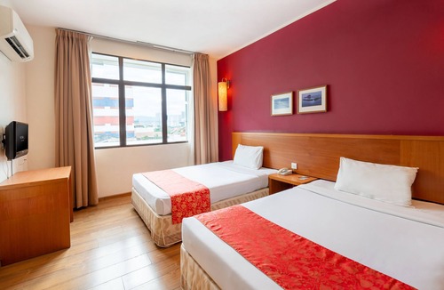 Historic George Town Hostel | Victoria Inn