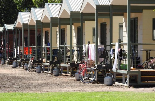 Shepparton South Resort | Victoria Lake Holiday Park