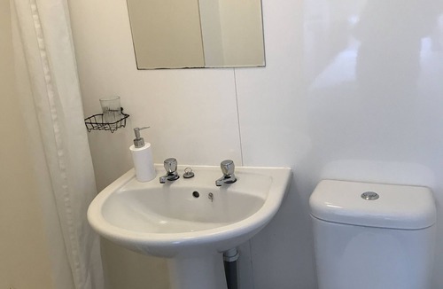 Stockton Heath Bed & Breakfast | Victoria Lodge