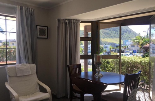 Mount Maunganui Bed & Breakfast | Victoria Road B&B